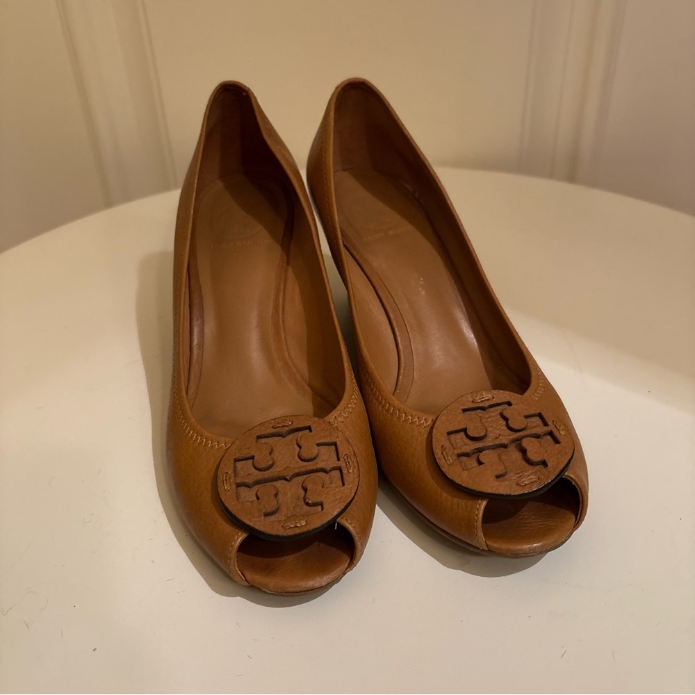 Tory Burch Tan Wedges - Picture 2 of 3